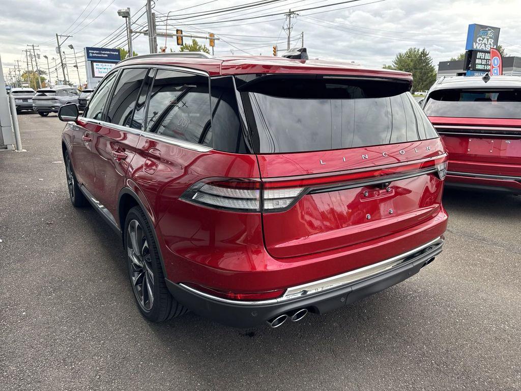new 2025 Lincoln Aviator car, priced at $70,272