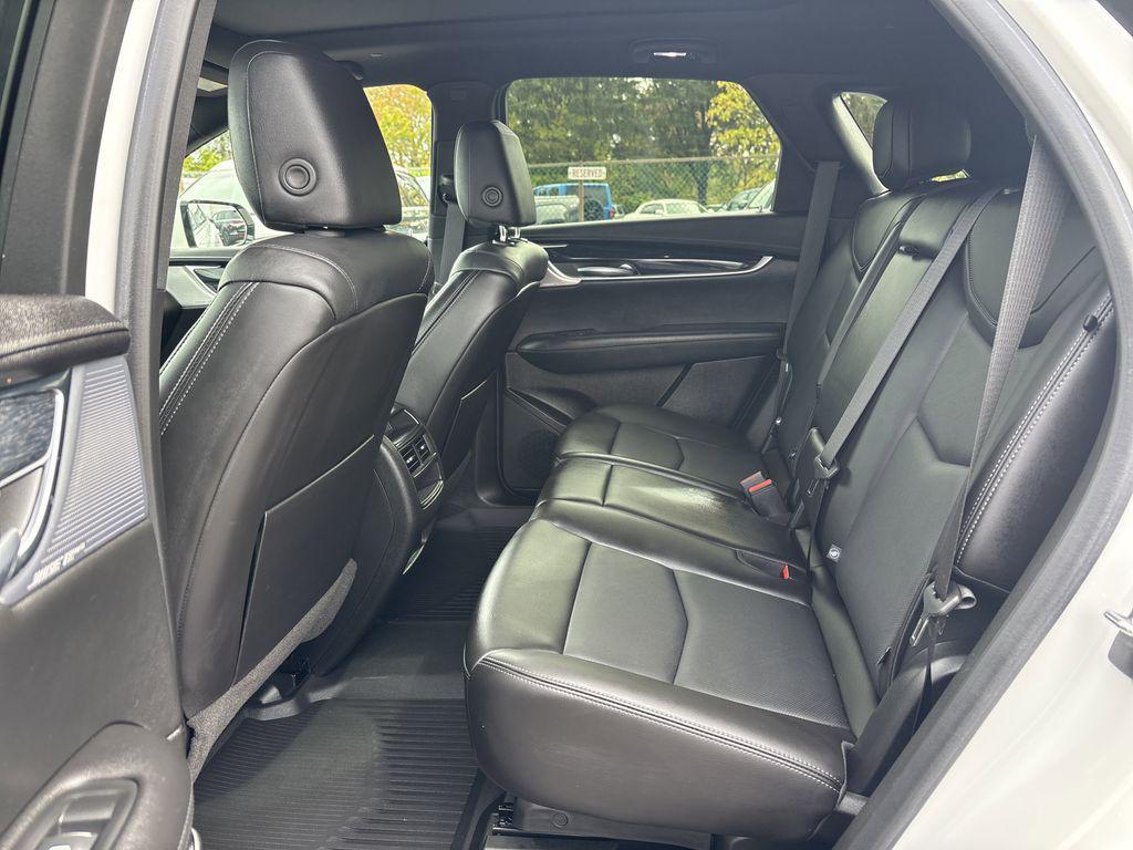 used 2023 Cadillac XT5 car, priced at $31,890