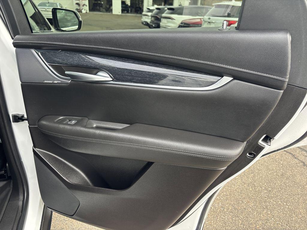 used 2023 Cadillac XT5 car, priced at $31,890