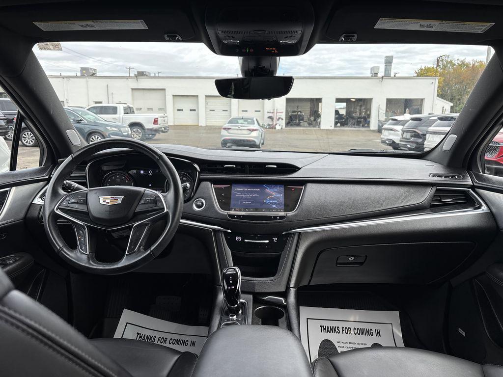 used 2023 Cadillac XT5 car, priced at $31,890