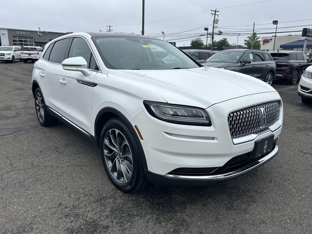 used 2021 Lincoln Nautilus car, priced at $28,890