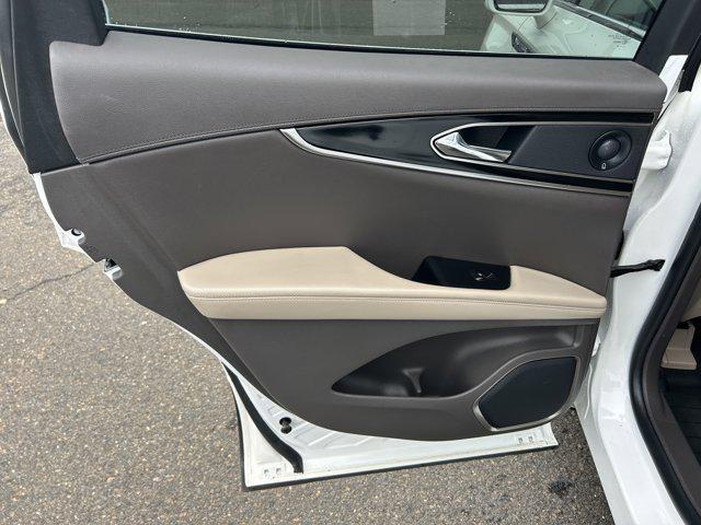 used 2021 Lincoln Nautilus car, priced at $30,890