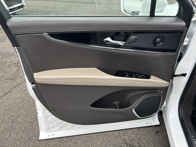 used 2021 Lincoln Nautilus car, priced at $30,890