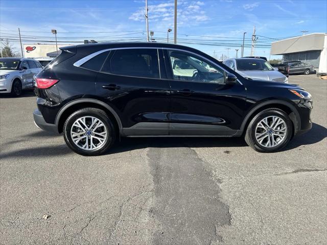 used 2022 Ford Escape car, priced at $24,890