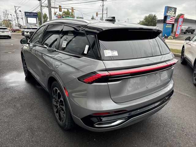 new 2024 Lincoln Nautilus car, priced at $59,250