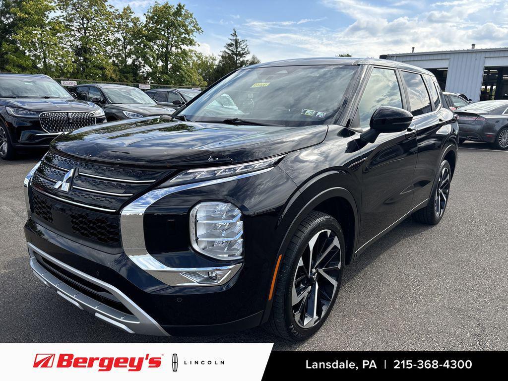 used 2022 Mitsubishi Outlander car, priced at $20,890