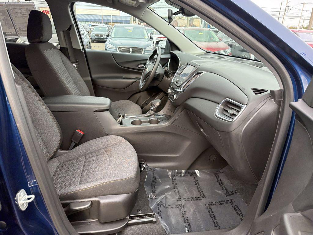 used 2022 Chevrolet Equinox car, priced at $19,890