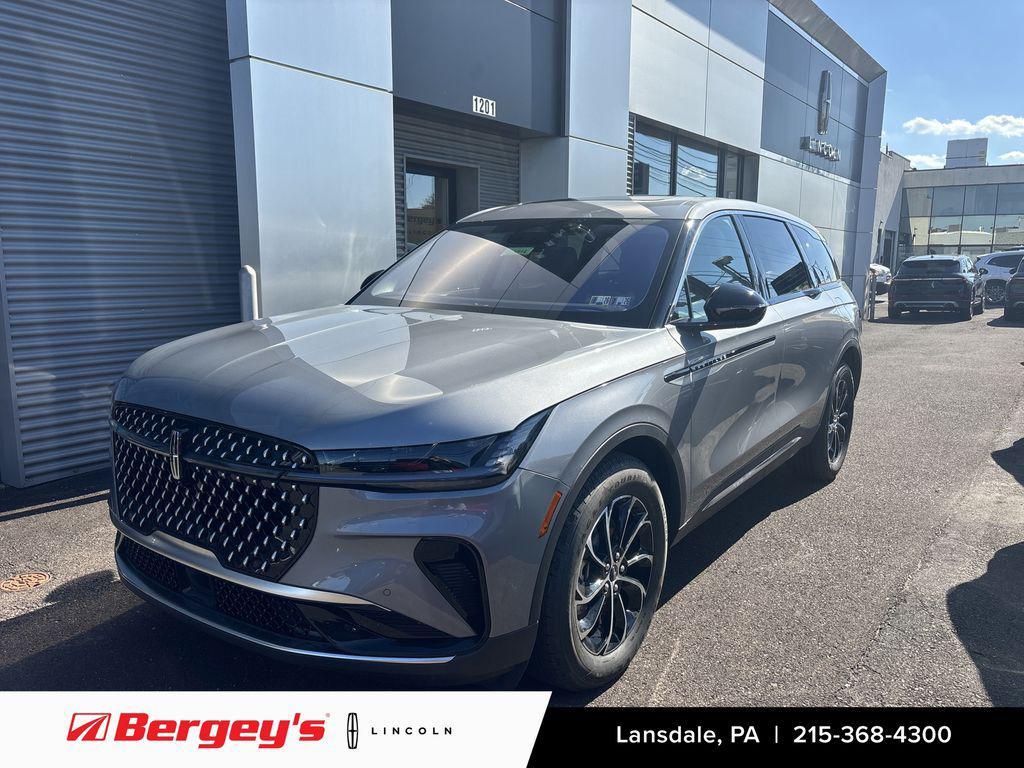 new 2025 Lincoln Nautilus car, priced at $56,899