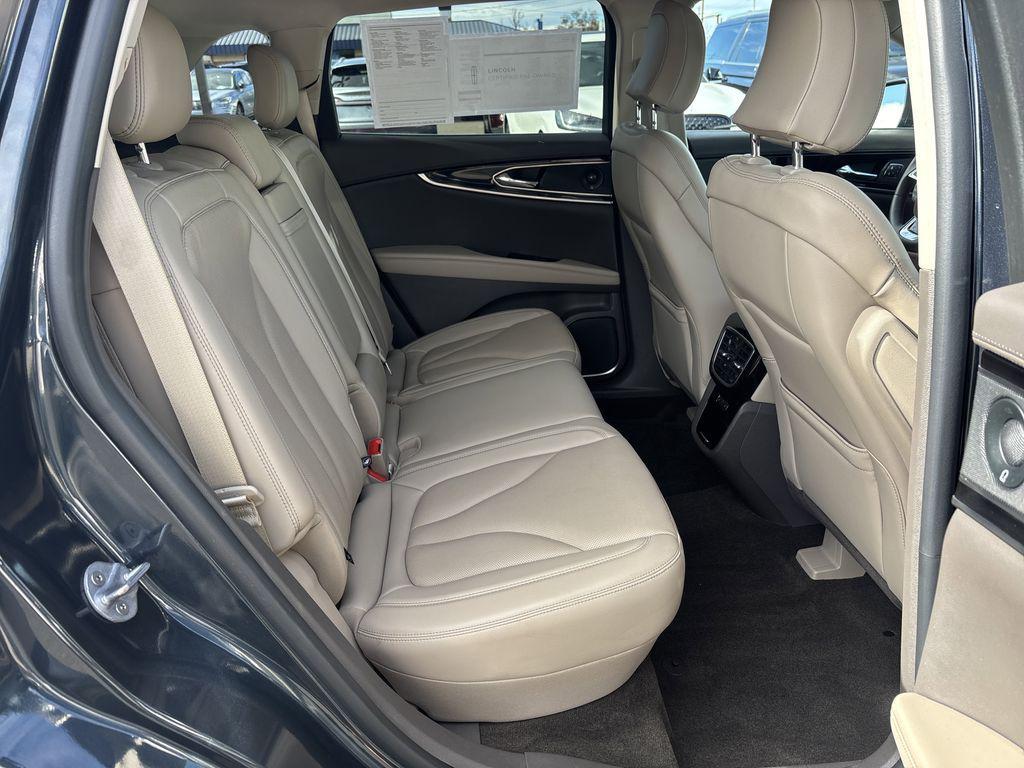 used 2022 Lincoln Nautilus car, priced at $33,890