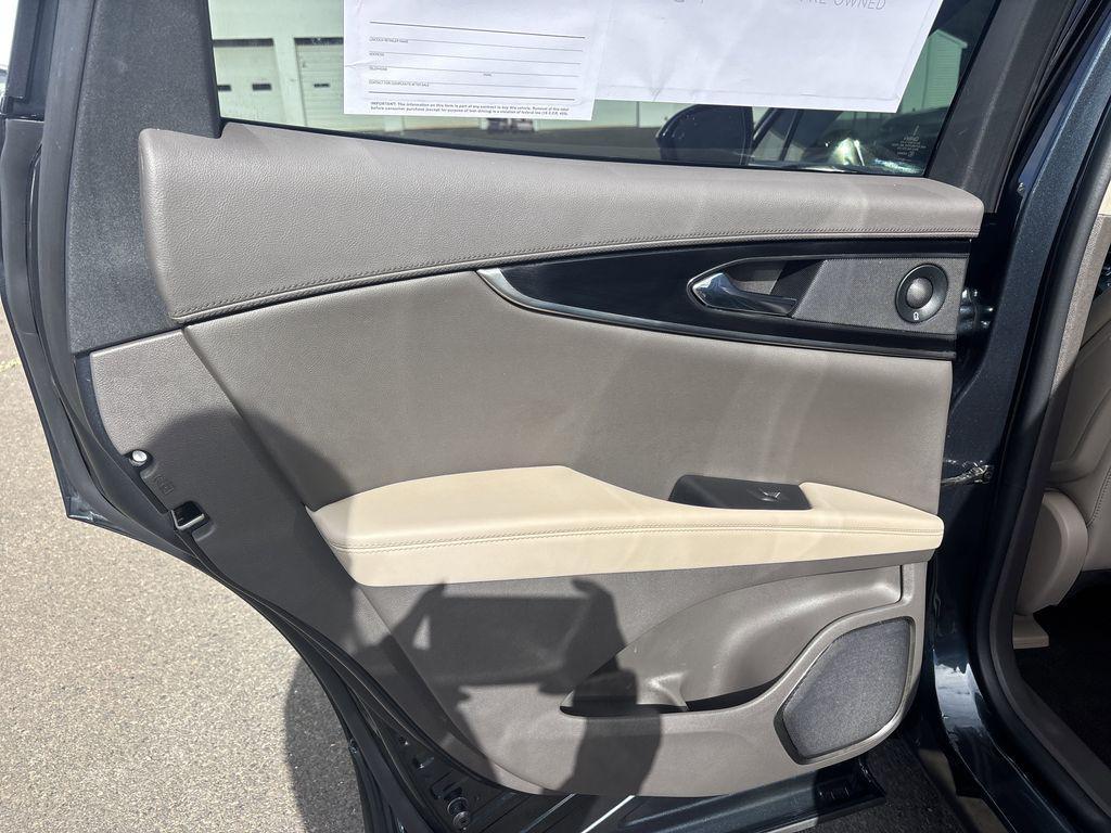 used 2022 Lincoln Nautilus car, priced at $33,890