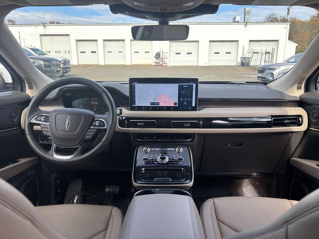 used 2022 Lincoln Nautilus car, priced at $33,890