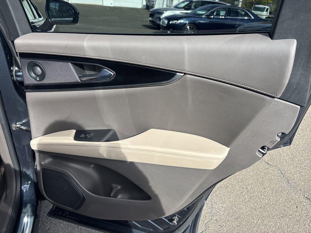 used 2022 Lincoln Nautilus car, priced at $33,890