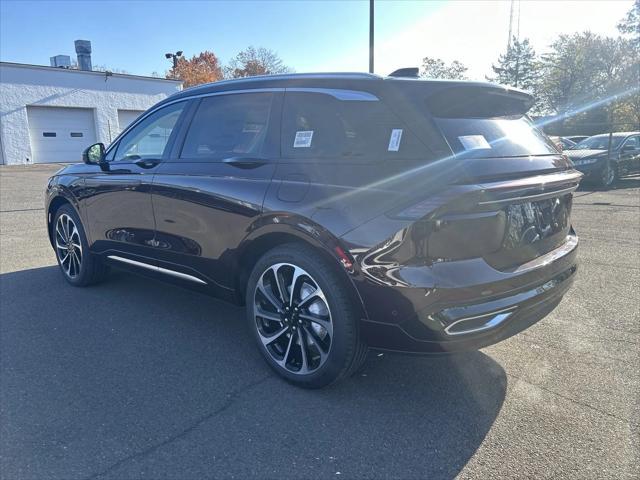 new 2024 Lincoln Nautilus car, priced at $78,195