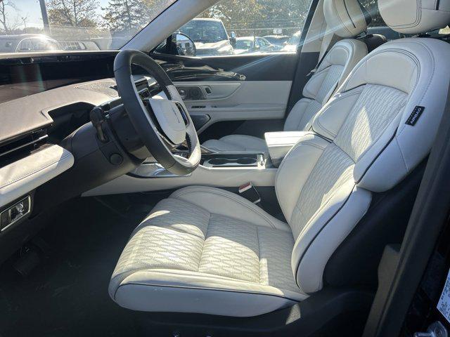 new 2024 Lincoln Nautilus car, priced at $70,752