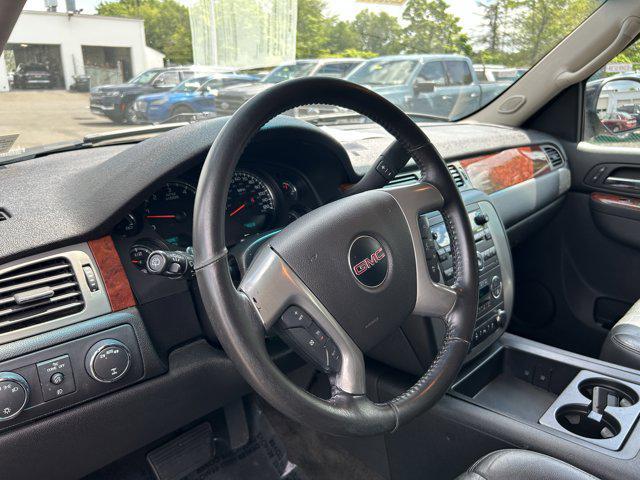 used 2013 GMC Yukon car, priced at $12,890