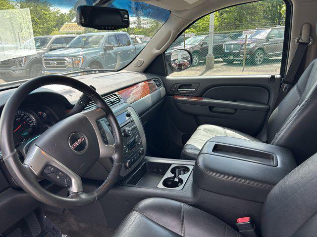 used 2013 GMC Yukon car, priced at $12,890