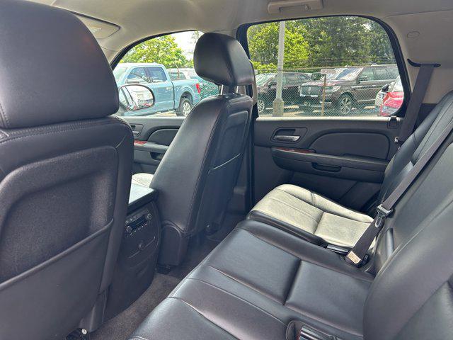 used 2013 GMC Yukon car, priced at $12,890