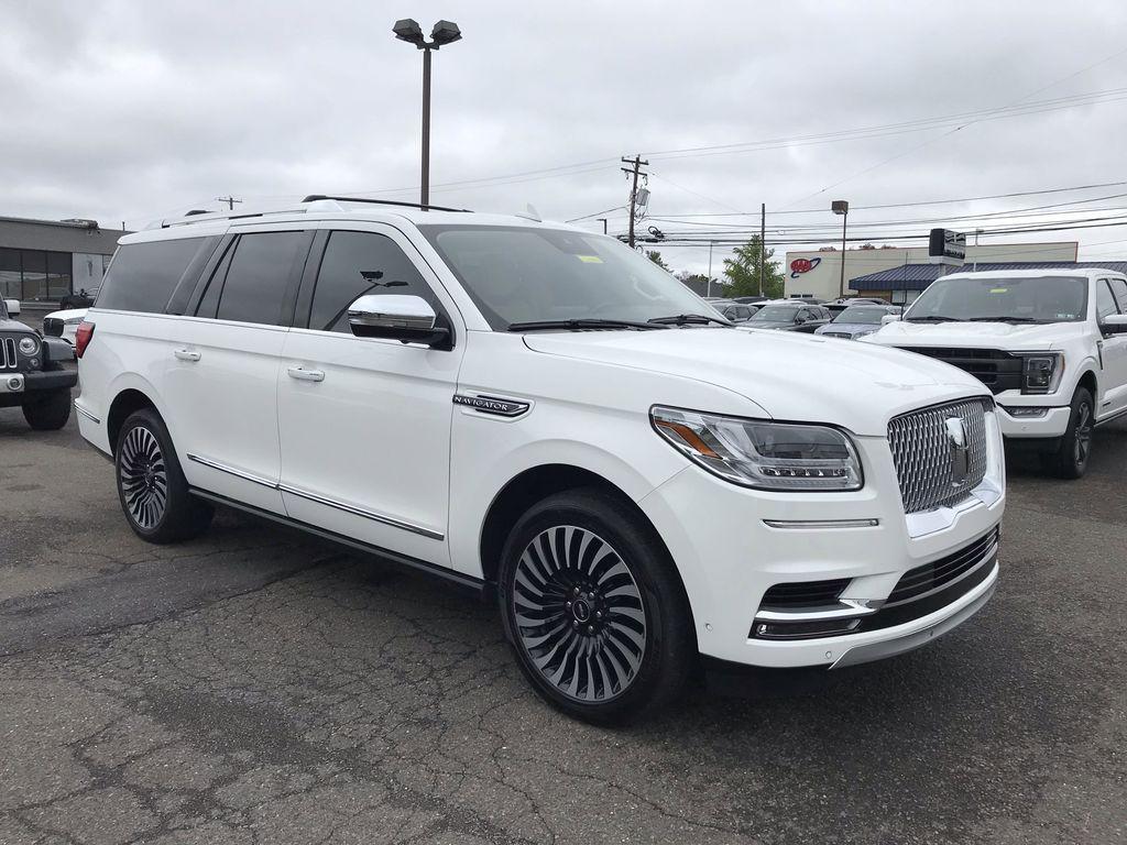 used 2021 Lincoln Navigator car, priced at $48,890
