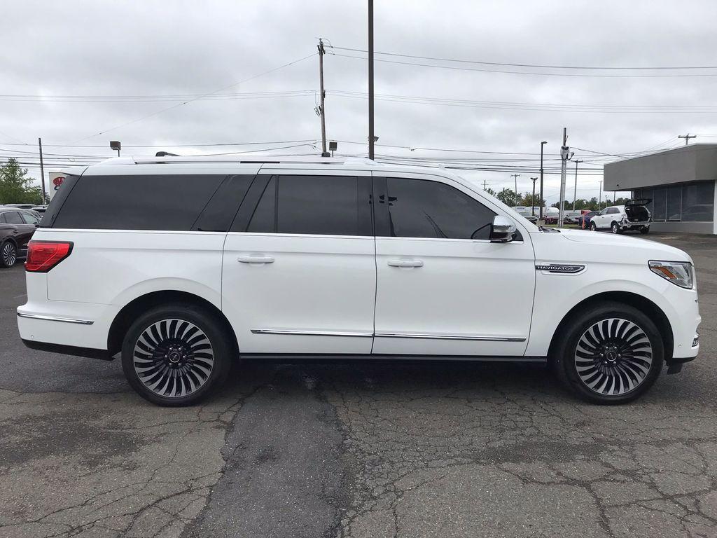 used 2021 Lincoln Navigator car, priced at $48,890