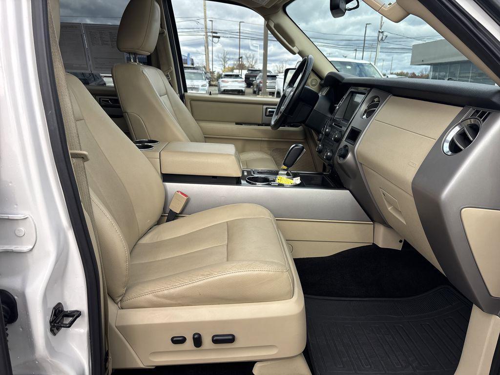 used 2016 Ford Expedition car, priced at $17,890