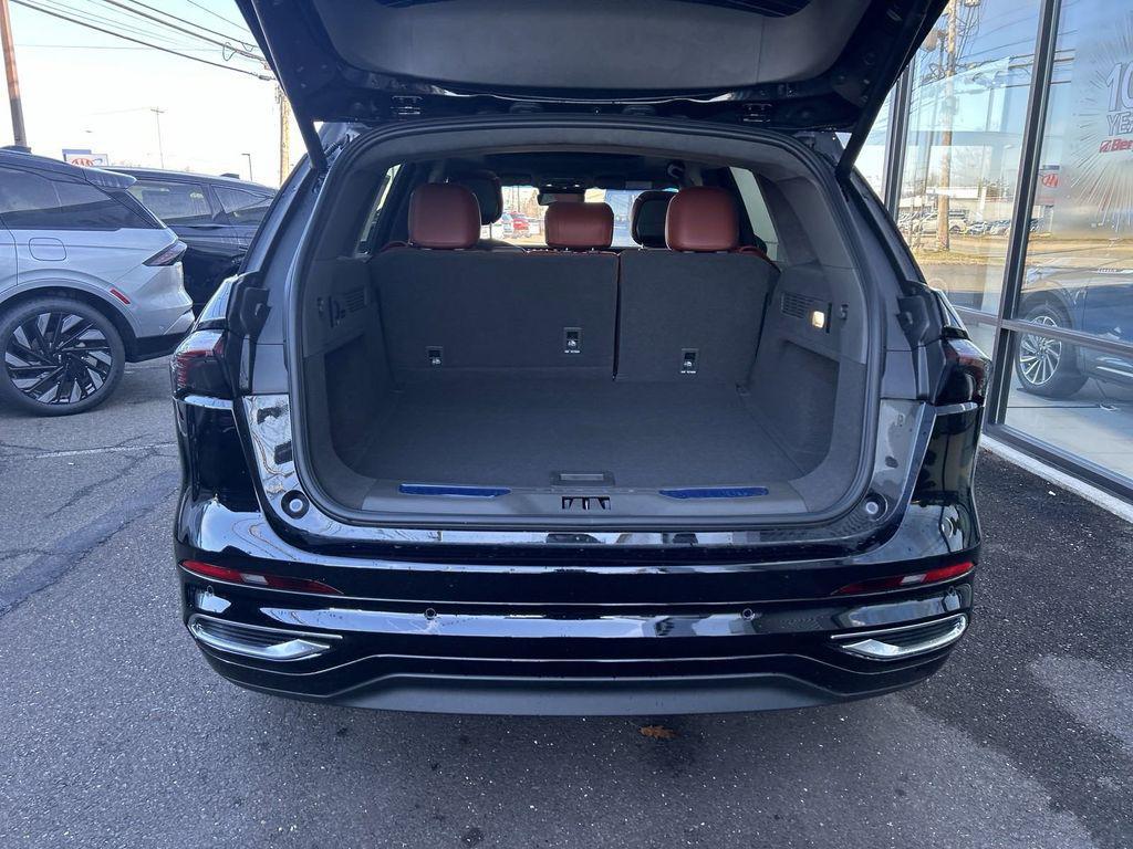 new 2024 Lincoln Nautilus car, priced at $67,561