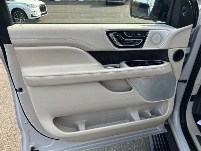 used 2021 Lincoln Navigator car, priced at $51,890