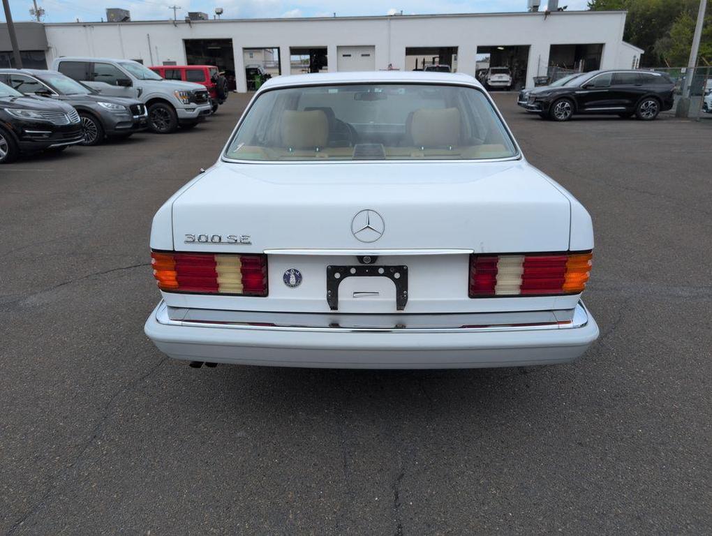 used 1990 Mercedes-Benz E-Class car, priced at $5,890