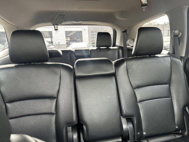 used 2021 Honda Pilot car, priced at $29,890