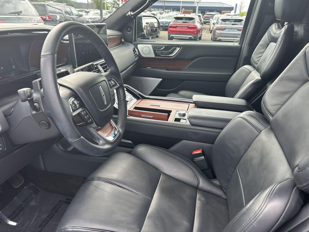 used 2024 Lincoln Navigator car, priced at $71,890