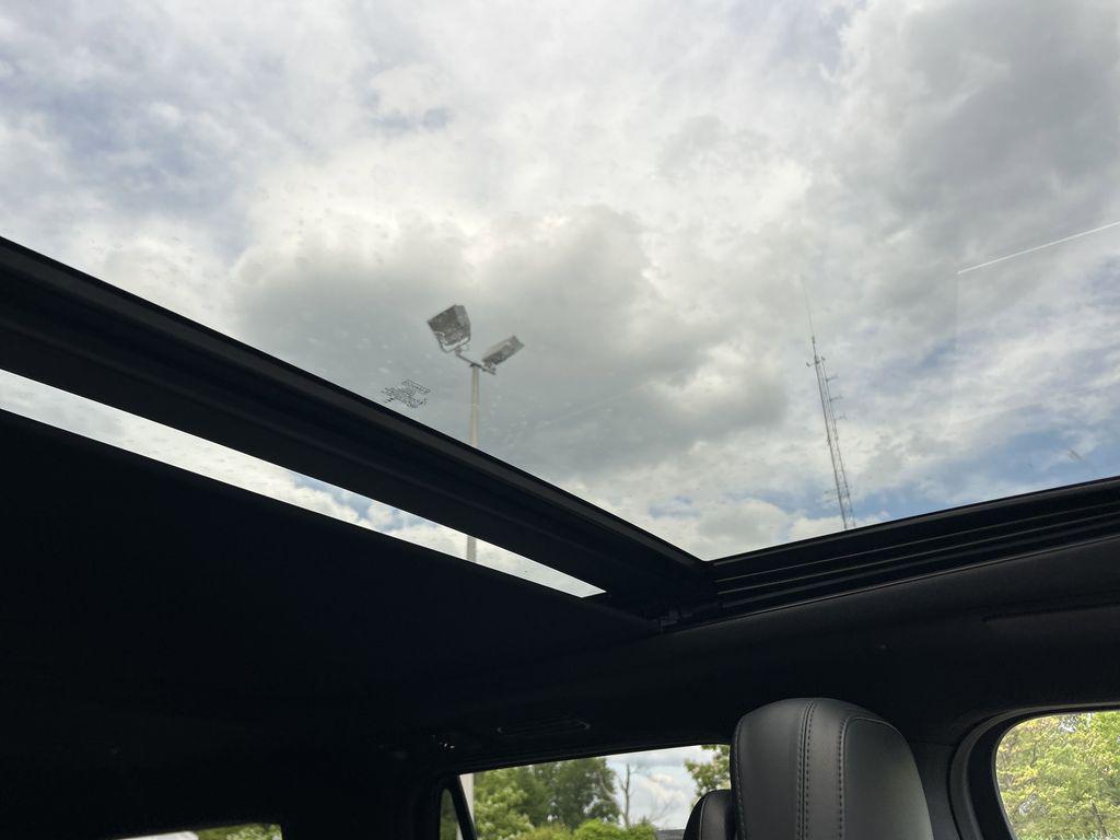 used 2024 Lincoln Navigator car, priced at $71,890