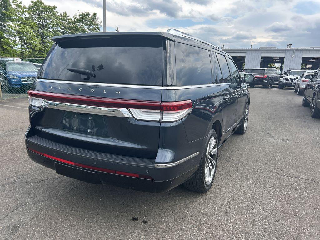 used 2024 Lincoln Navigator car, priced at $71,890