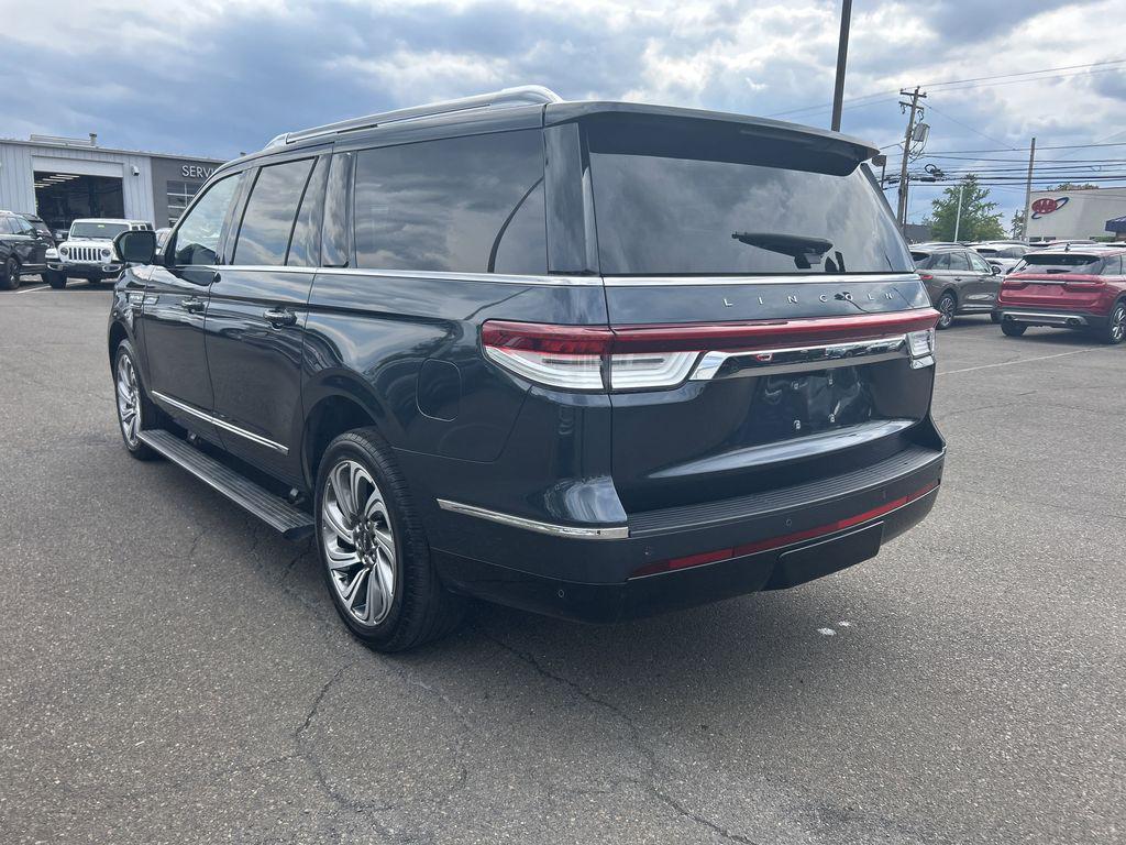 used 2024 Lincoln Navigator car, priced at $71,890