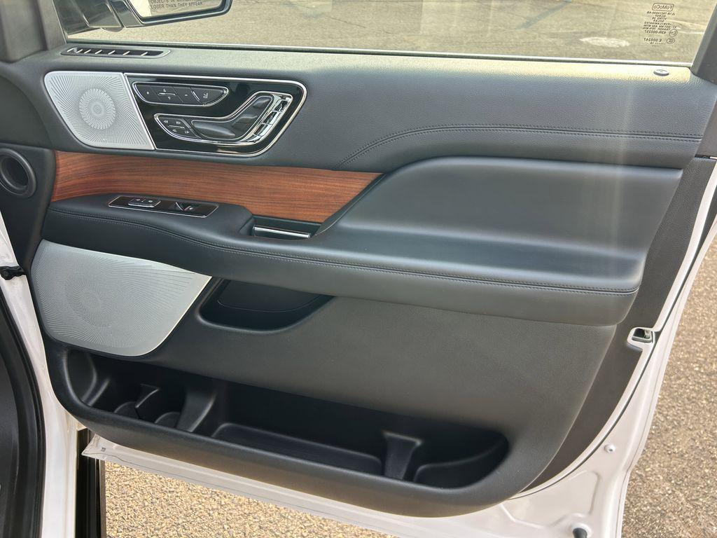 used 2019 Lincoln Navigator L car, priced at $26,890
