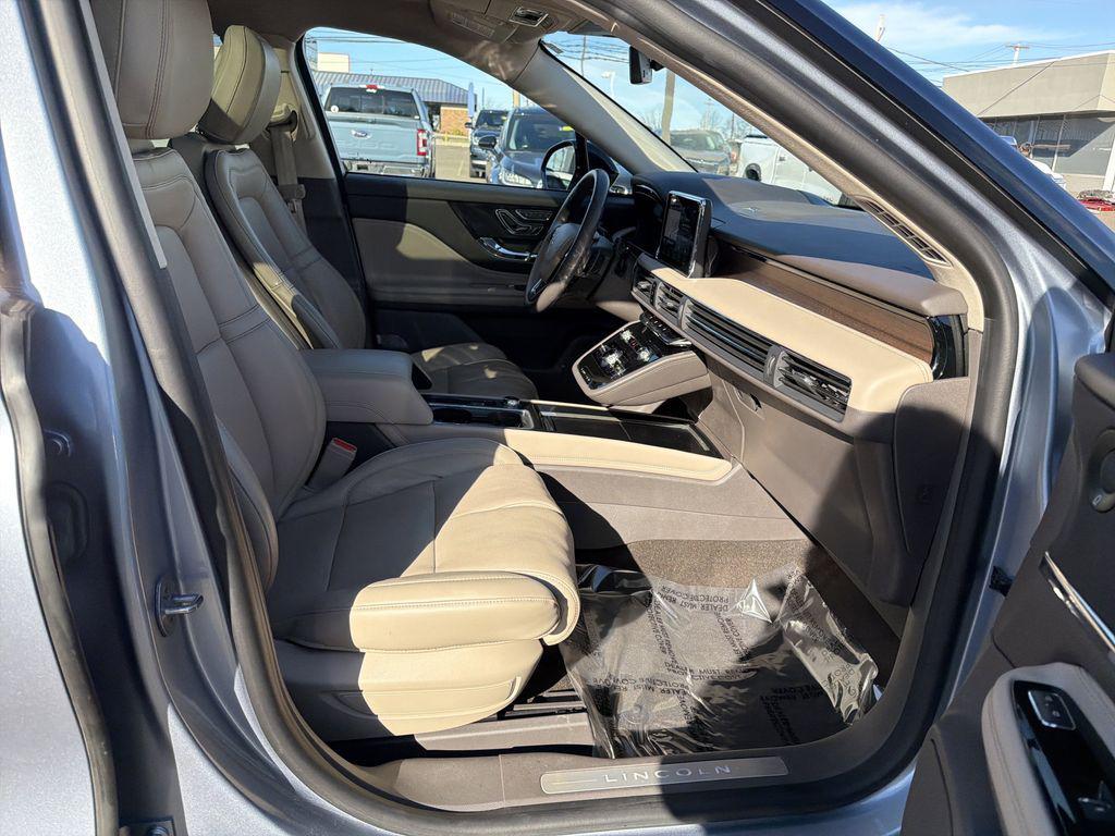 used 2022 Lincoln Corsair car, priced at $30,890