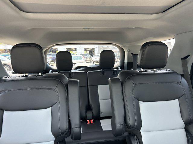 used 2023 Ford Explorer car, priced at $40,890
