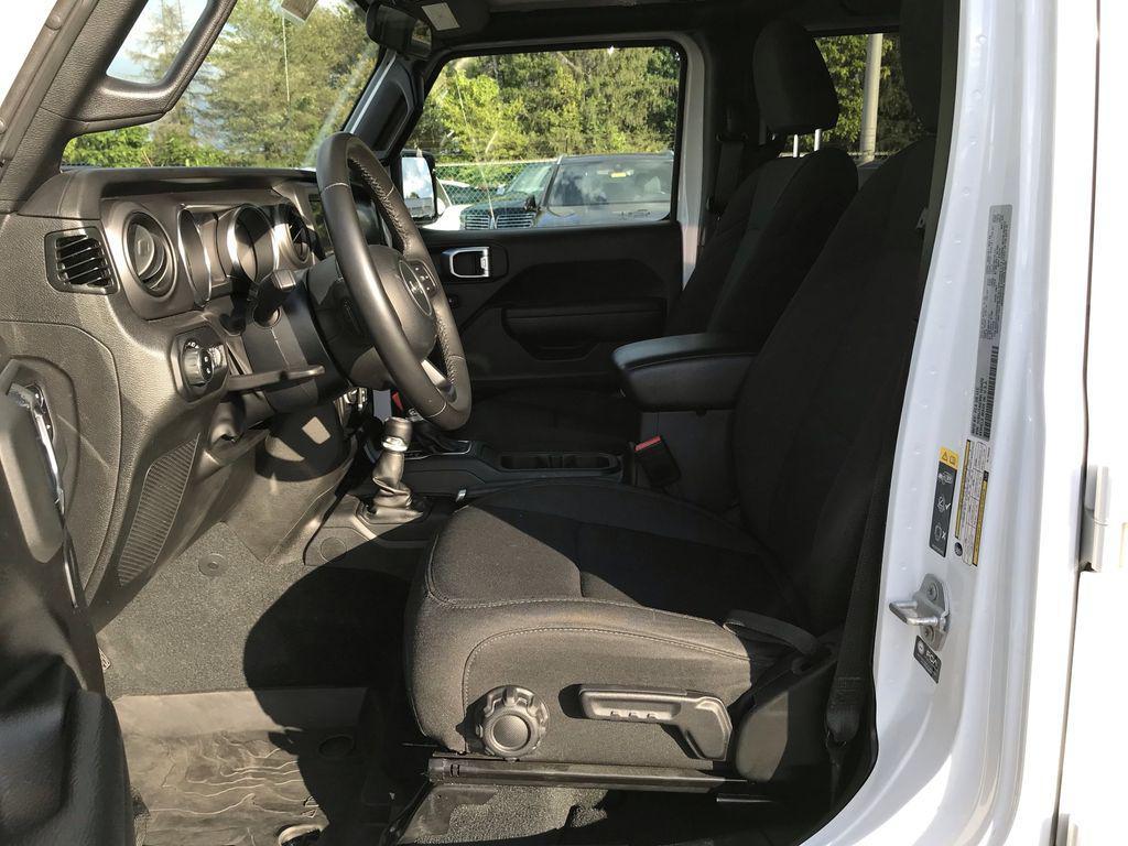 used 2022 Jeep Gladiator car, priced at $32,890