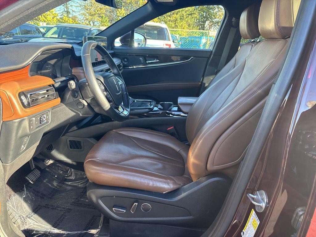 used 2021 Lincoln Nautilus car, priced at $31,490