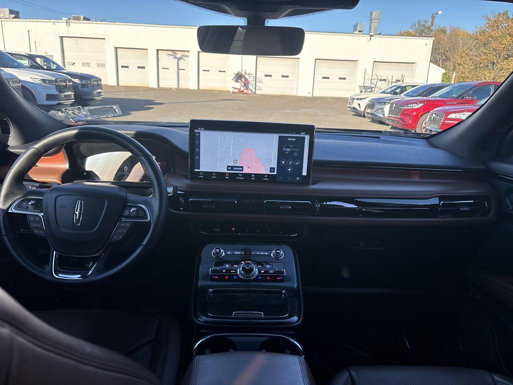 used 2021 Lincoln Nautilus car, priced at $31,490