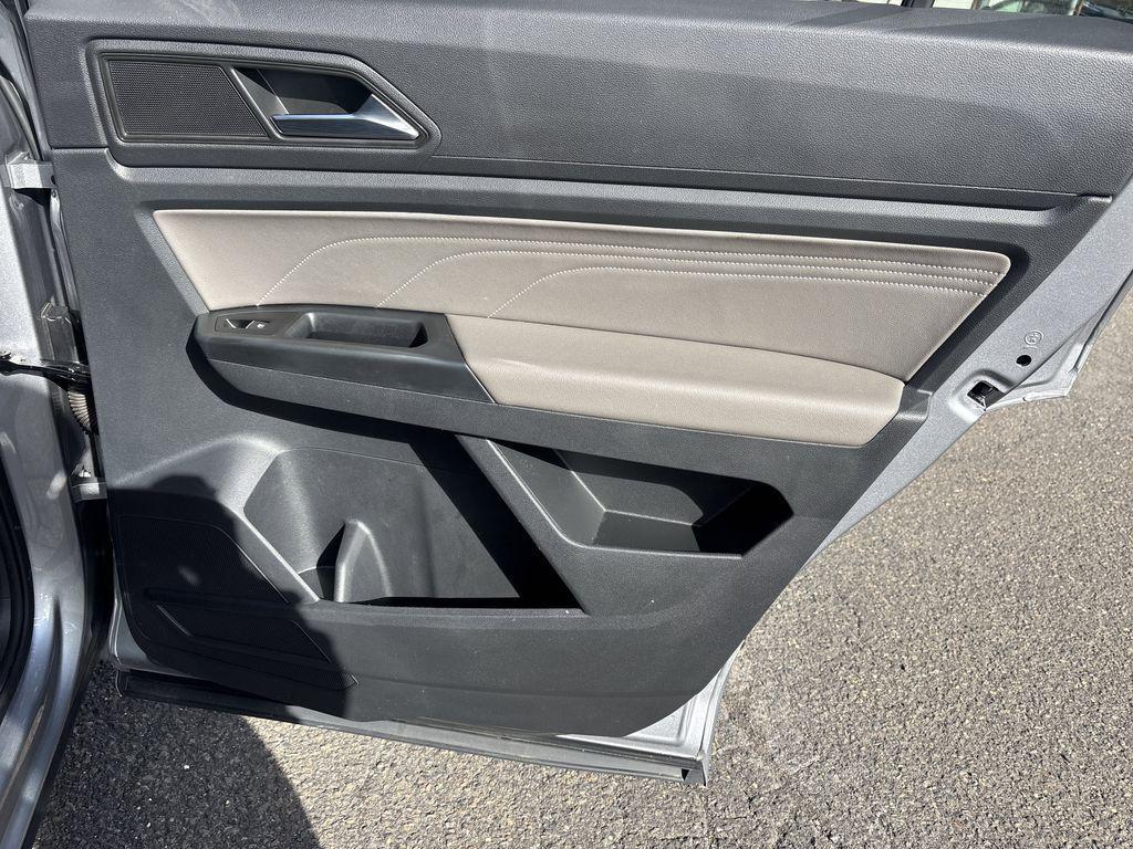 used 2021 Volkswagen Atlas Cross Sport car, priced at $23,890