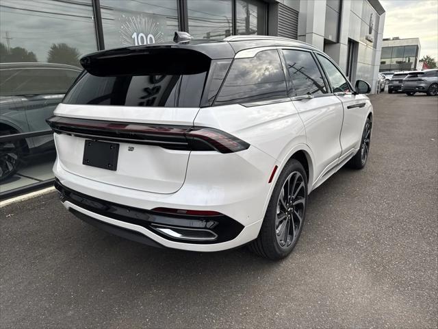 new 2024 Lincoln Nautilus car, priced at $76,695