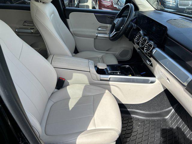 used 2022 Mercedes-Benz GLB 250 car, priced at $28,890