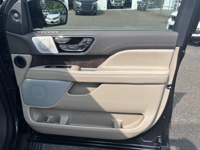 used 2022 Lincoln Navigator car, priced at $61,890