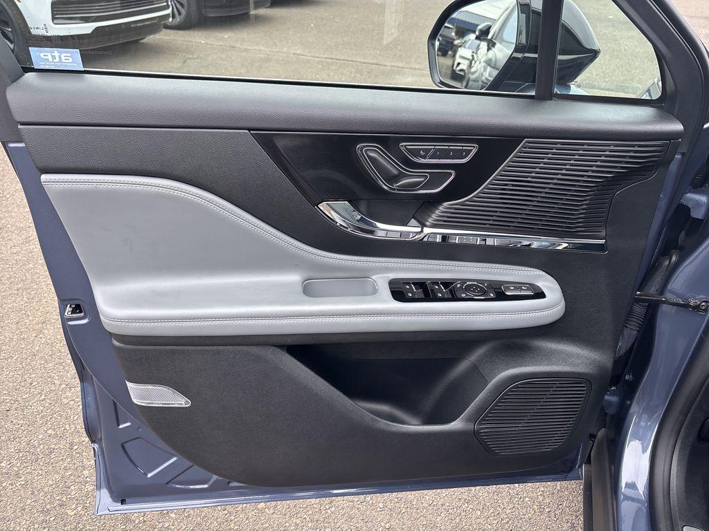 used 2022 Lincoln Corsair car, priced at $31,890