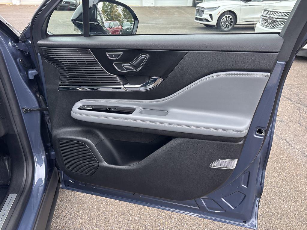 used 2022 Lincoln Corsair car, priced at $31,890