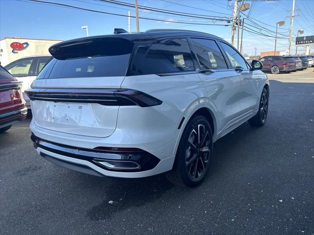 new 2024 Lincoln Nautilus car, priced at $60,932