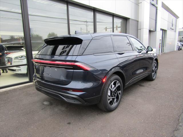 new 2024 Lincoln Nautilus car, priced at $58,882