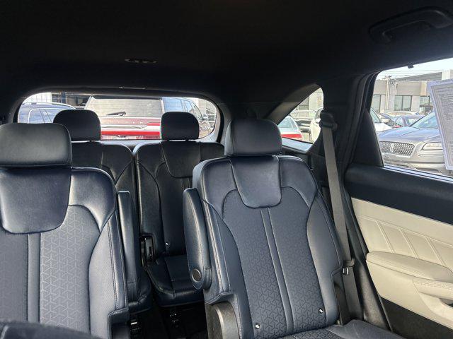 used 2023 Kia Sorento Hybrid car, priced at $34,690