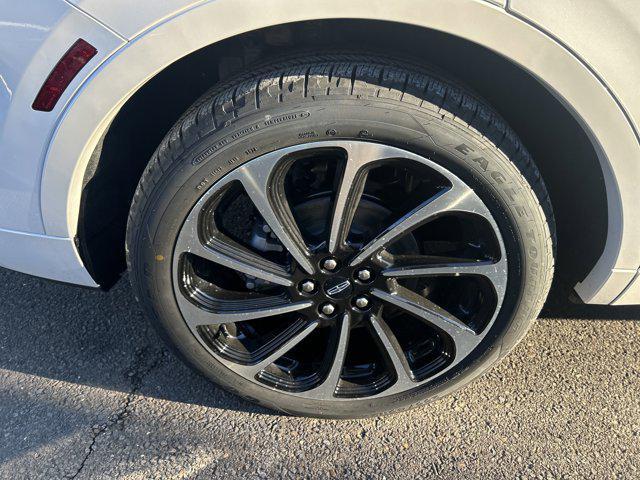 new 2025 Lincoln Nautilus car, priced at $75,074