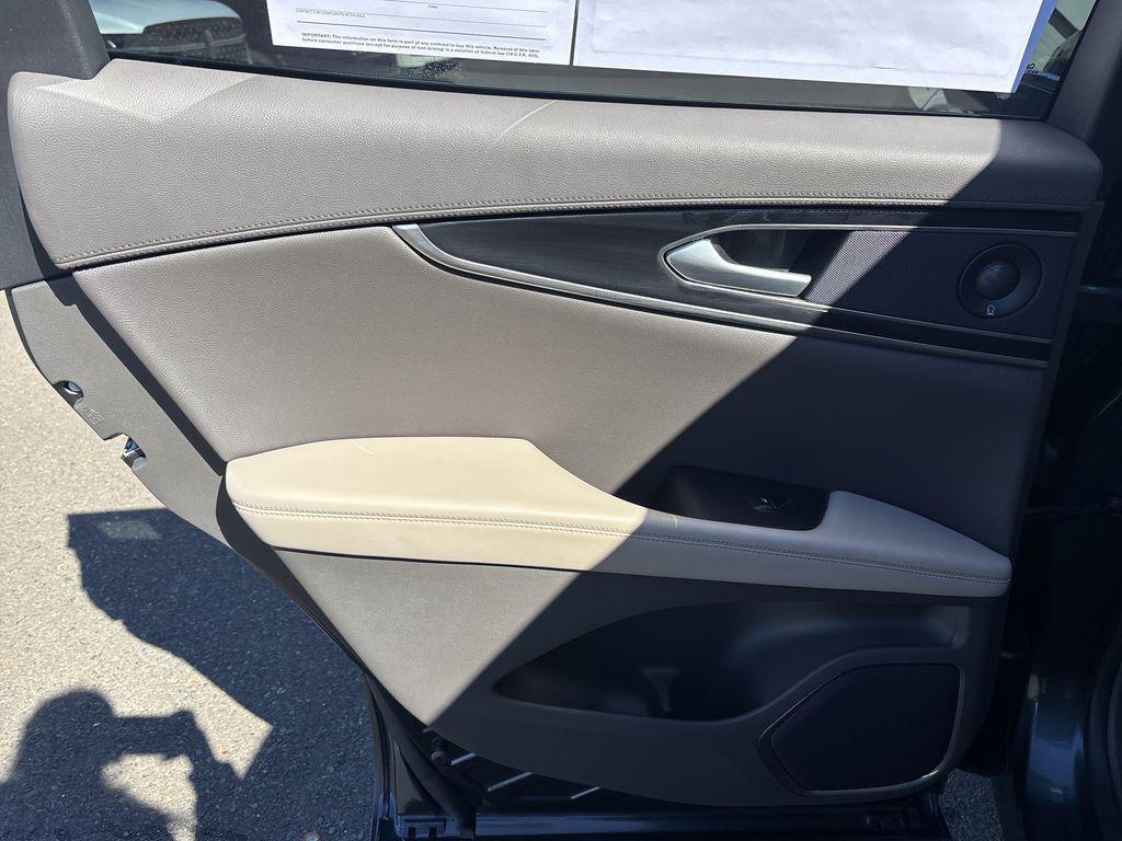 used 2022 Lincoln Nautilus car, priced at $34,490