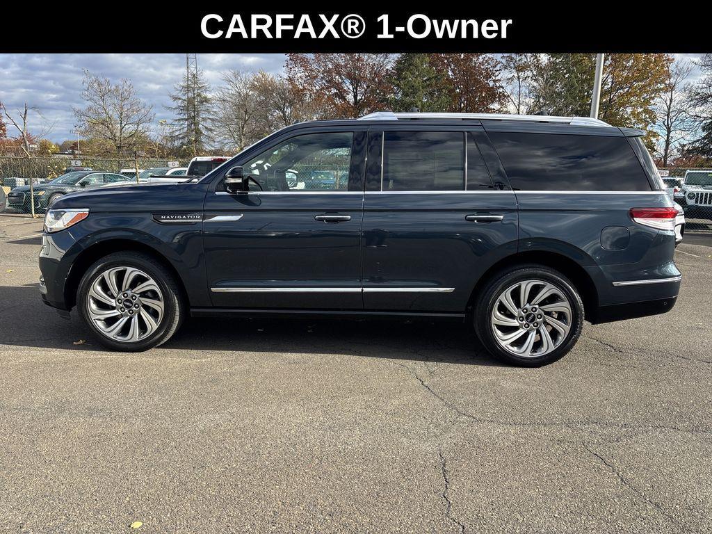 used 2022 Lincoln Navigator car, priced at $58,890